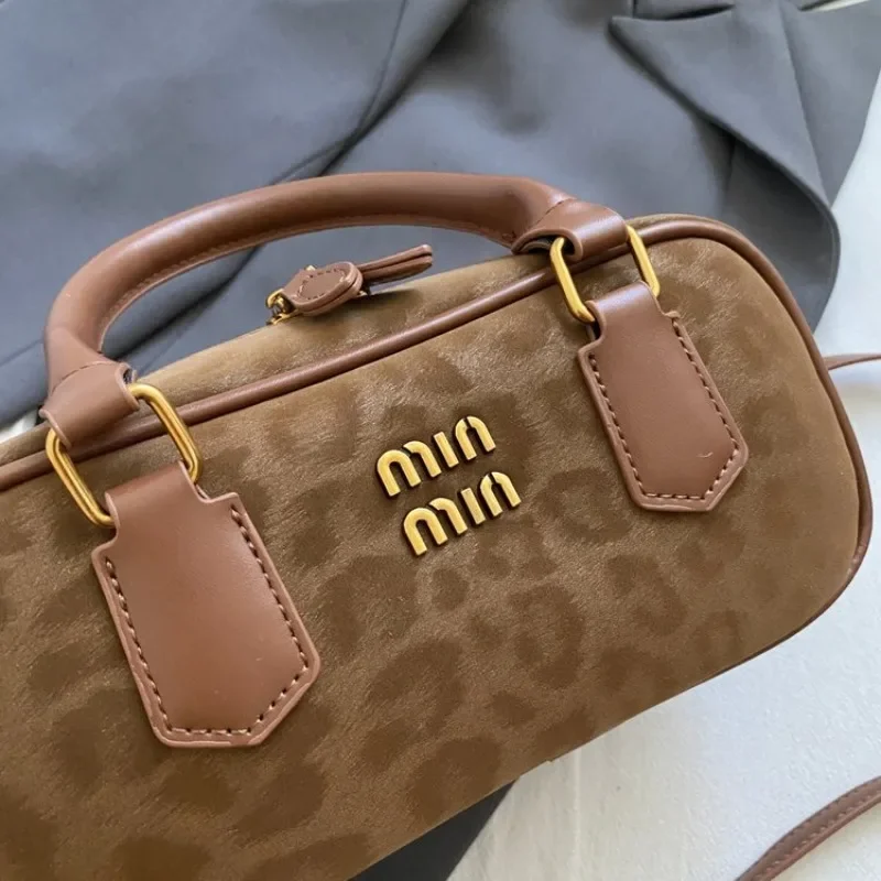 オリジナルスクエアレザーサッチェルハンドバッグ女性デザイナー - Women'S Bags Jacquemus のレビューと価格