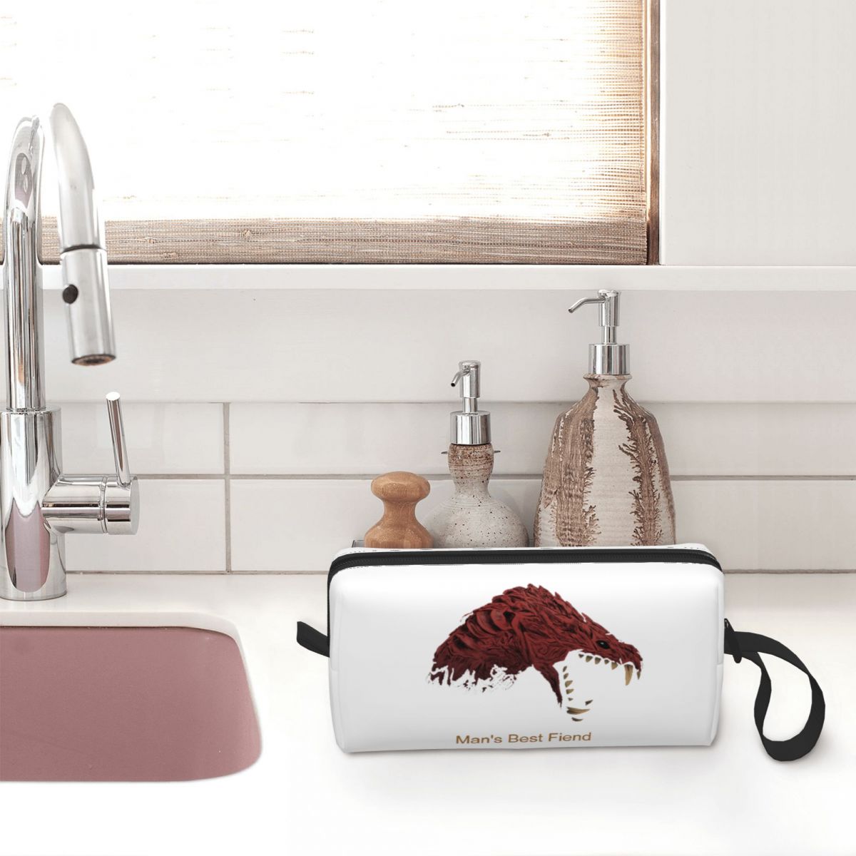 Odogaron Man's Best Fiend メイクア - Women'S Best Bags For Travel のレビューと価格
