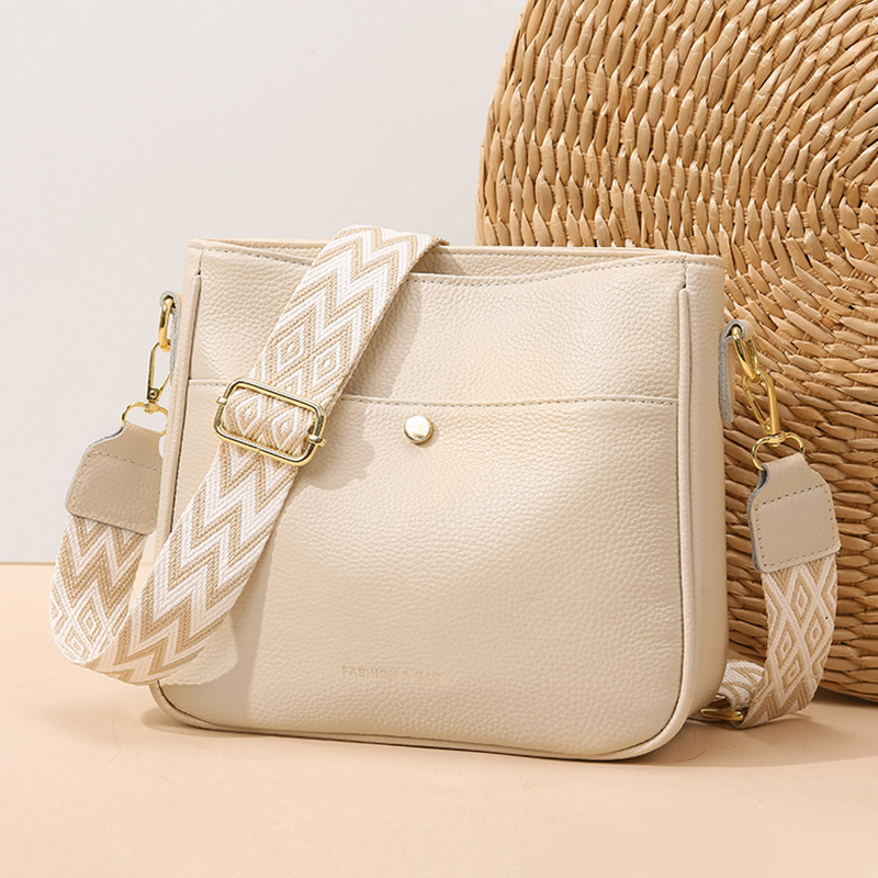 100% 牛革ブランドショルダーバッグ大容量高級デザイナーハ - Women'S Bags Jacquemus のレビューと価格