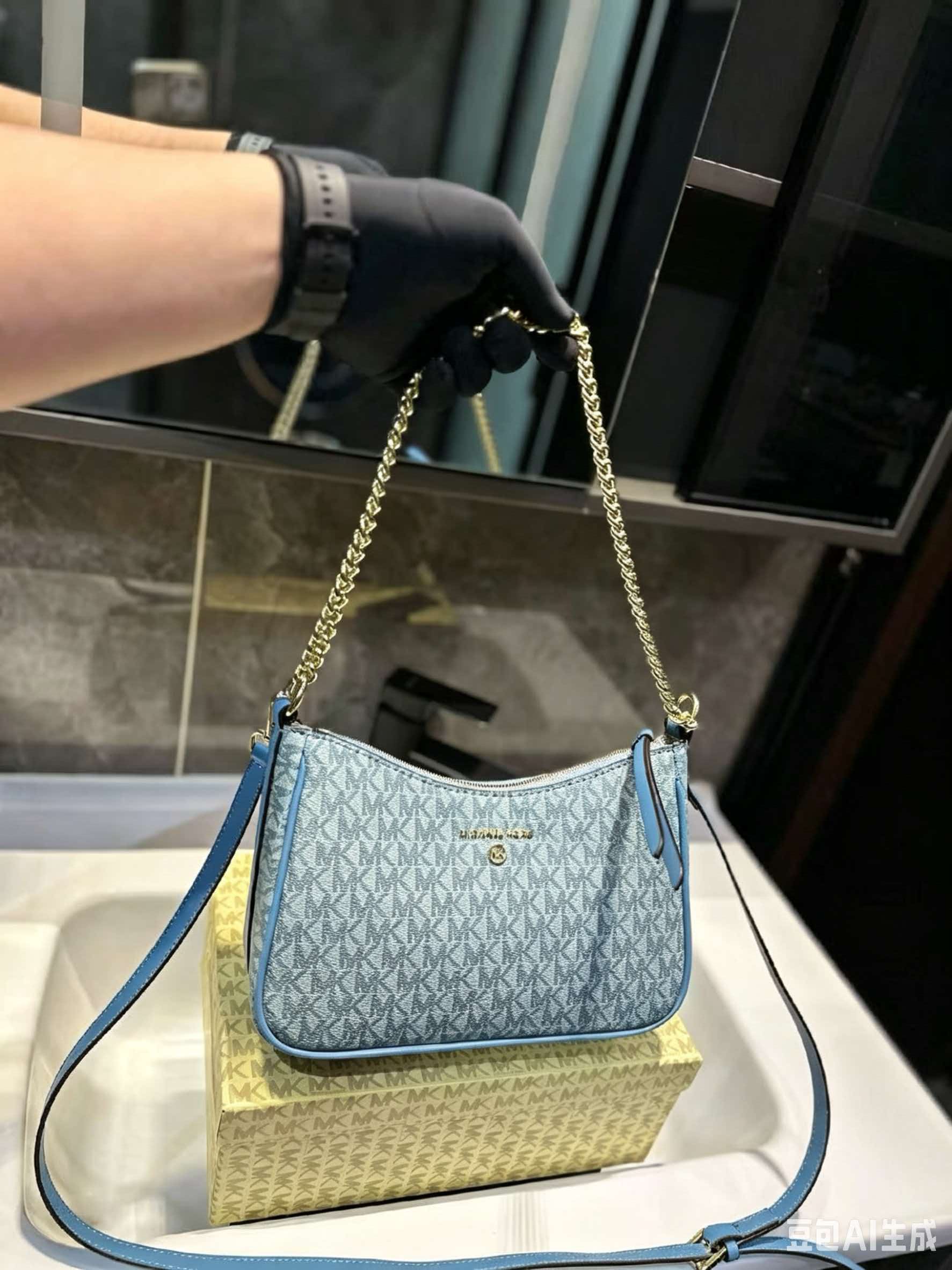 マイケルコース MK ジェットセットトラベル レディース ス - Women'S Bags Michael Kors のレビューと価格