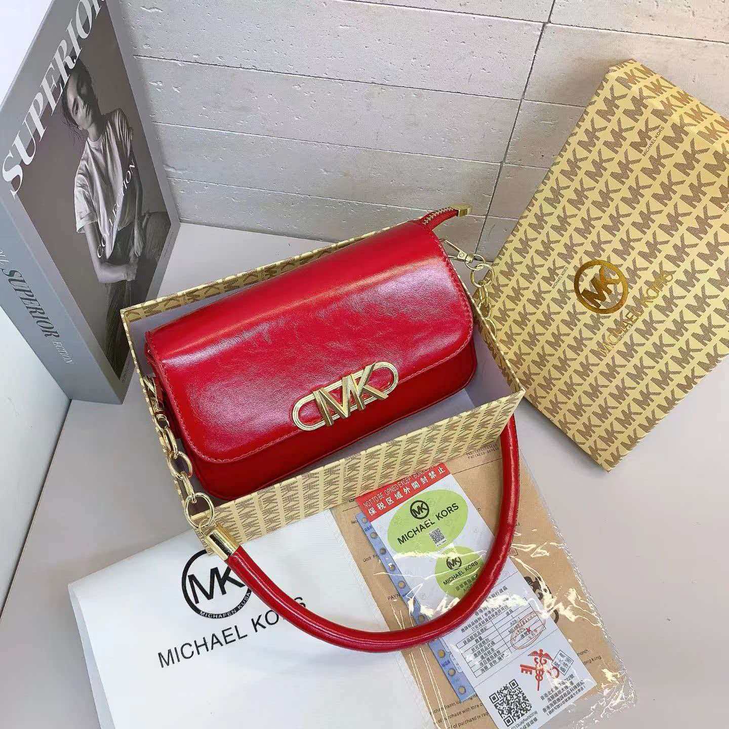 マイケルコースの女性用チェーンバッグ、新しい夏用ブラックショ - Women'S Bags Michael Kors のレビューと価格
