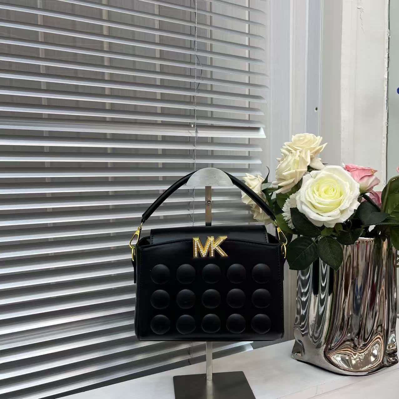 マイケルコース レディース 高級軽量高品質大容量ハンドバッグ - Women'S Bags Michael Kors のレビューと価格