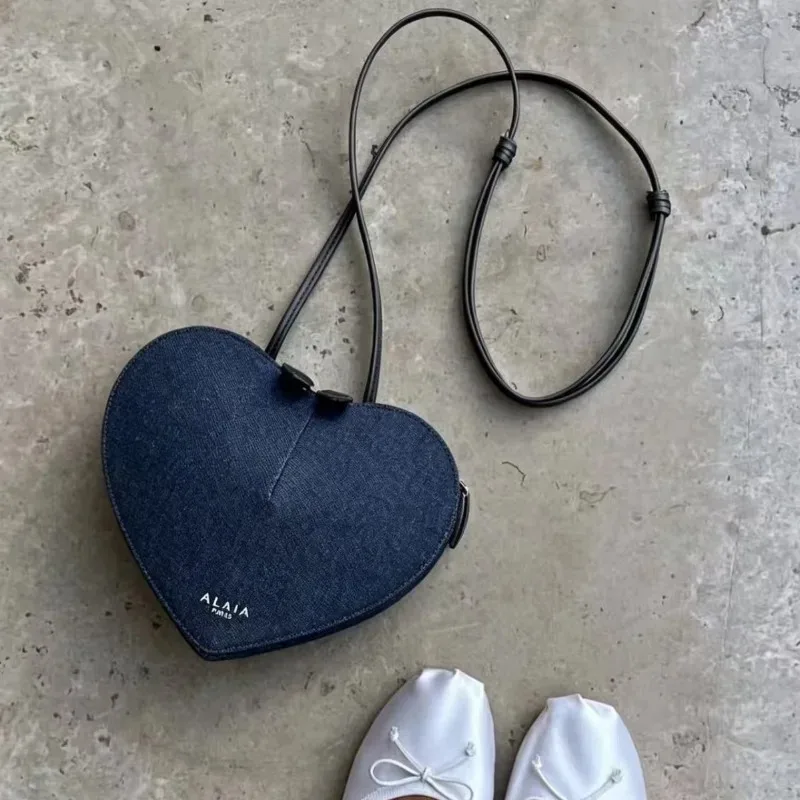 ファッショナブルなおむつバッグ女性メッセンジャーバッグレザー - Women'S Bags Jacquemus のレビューと価格