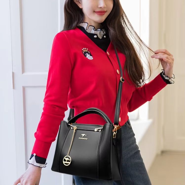 2024 高級女性デザイナー 3 層ショルダークロスボディ嚢 - Women'S Bags Jacquemus のレビューと価格
