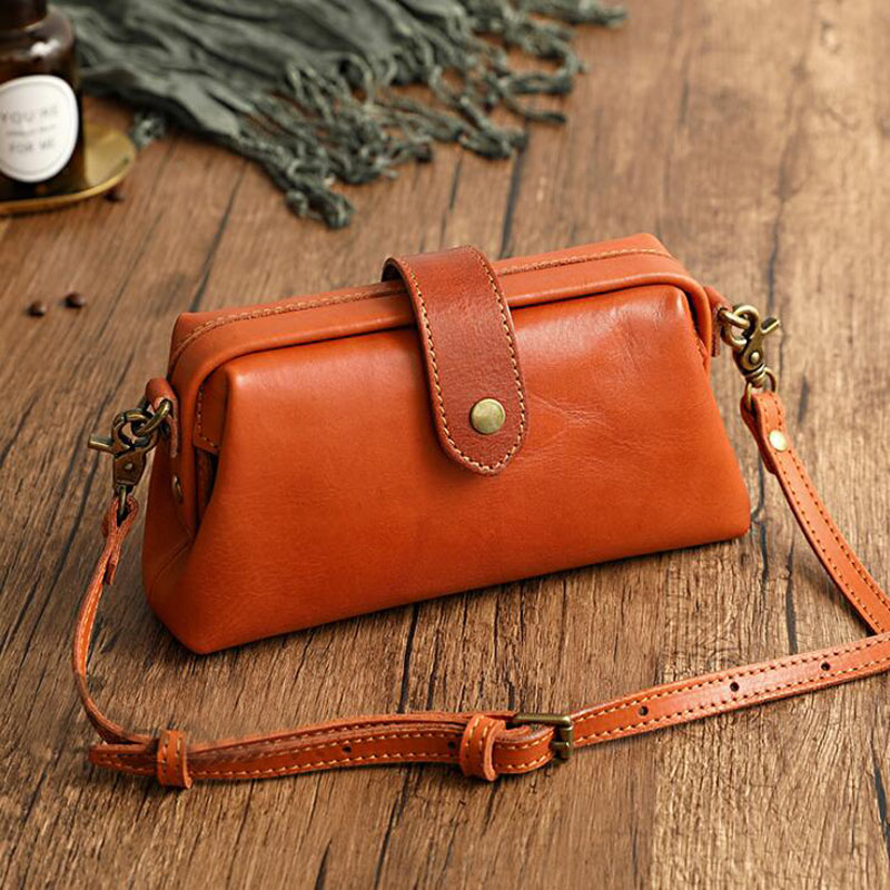 女性の本革ショルダーバッグ 2024 トレンディなブランドス - Doctor Bag Leather のレビューと価格