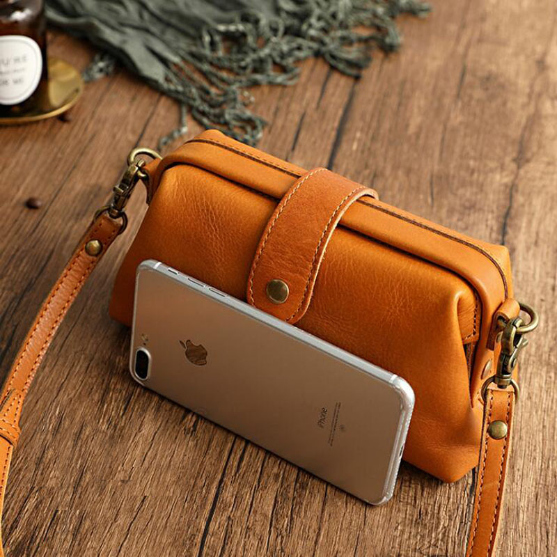 女性の本革ショルダーバッグ 2024 トレンディなブランドス - Doctor Bag Leather のレビューと価格