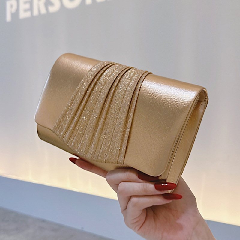 女性用ゴールデンスモールイブニングクラッチバッグ、トレンディ - Women Bags Gold のレビューと価格