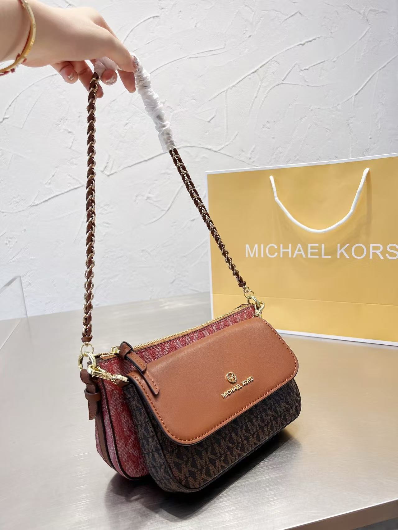 新品のマイケル・コース オール・ジェットセット レディース  - Women'S Bags Michael Kors のレビューと価格