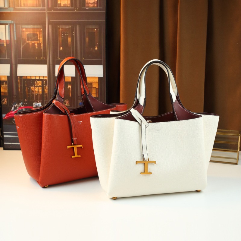 高級デザイナーレザートートバッグ - ソリッドカラーで大容量 - Women'S Bags Jacquemus のレビューと価格